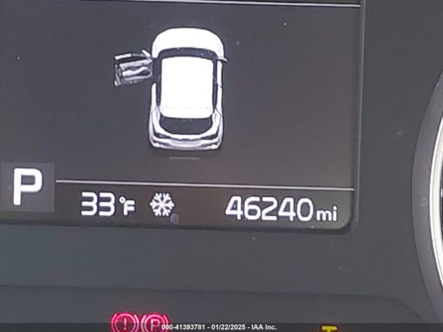 KNDEU2AA8P7435587 KIA SELTOS S