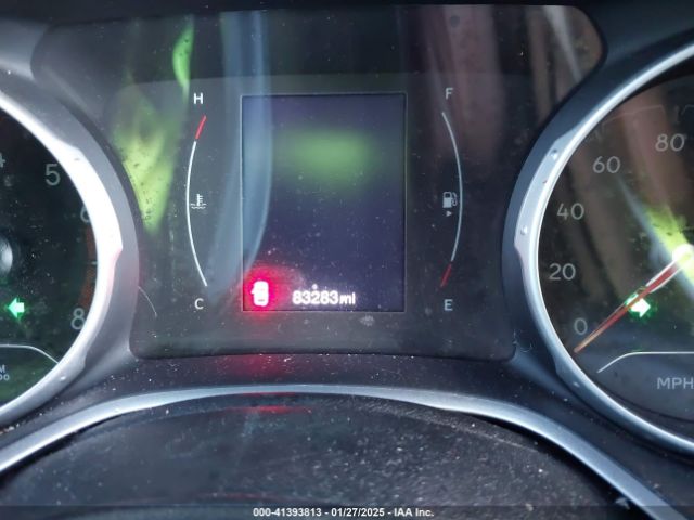 3C4NJDBB3JT402348 Jeep Compass Latitude 4x4