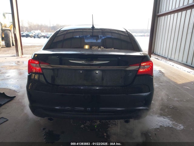 Chrysler 200 Limited 2014 1C3CCBCG4EN135635 Image 16