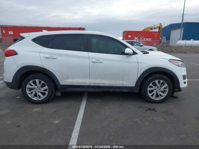 KM8J2CA41LU213551 Hyundai TUCSON SE