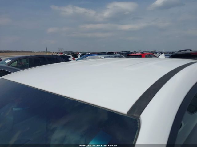 KM8J2CA41LU213551 Hyundai TUCSON SE