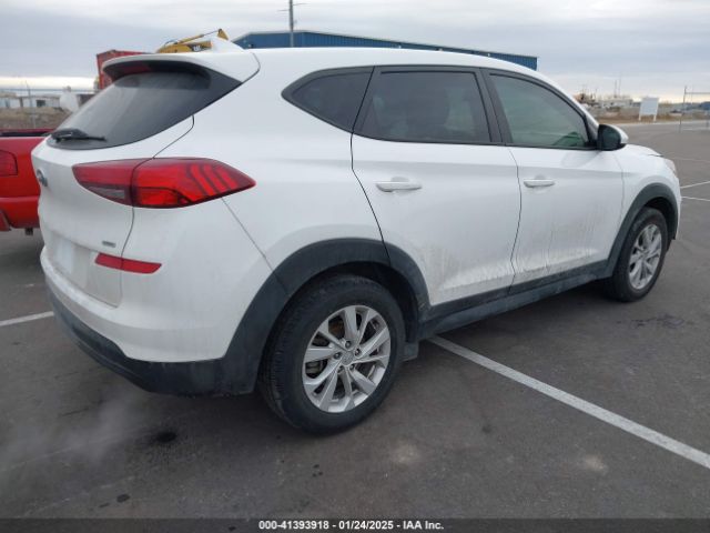KM8J2CA41LU213551 Hyundai TUCSON SE