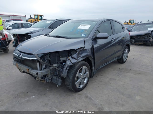3CZRU5G38JM702200 Honda HR-V LX