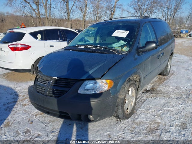 2005 Dodge Grand Caravan Sxt მანქანა იყიდება აუქციონზე, vin: 2D4GP44L65R316489, აუქციონის ნომერი: 41394002