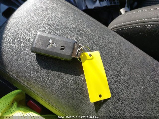 2018 MITSUBISHI OUTLANDER JA4AZ3A35JJ003454 Photo 10