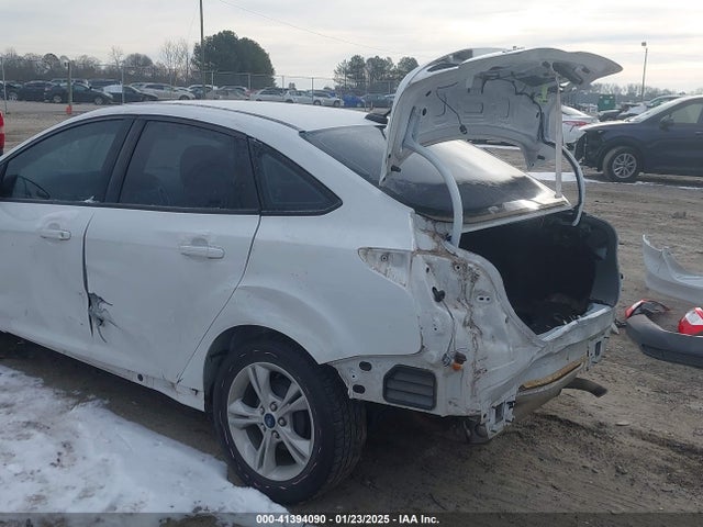 Ford FOCUS SE 2014 1FADP3F24EL458353 Image 13
