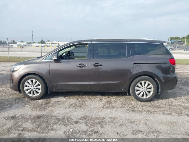 KIA SEDONA EX 2017 KNDMC5C19H6271402 Image 15