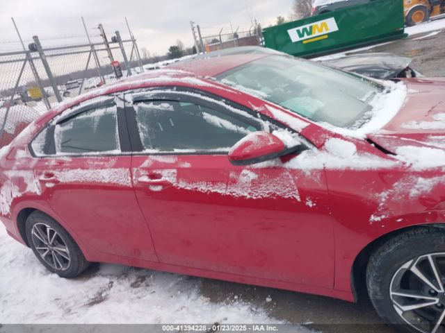3KPF24ADXNE463565 KIA Forte Lxs