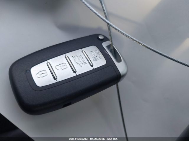 KMHHU6KJ9FU121719 Hyundai Genesis