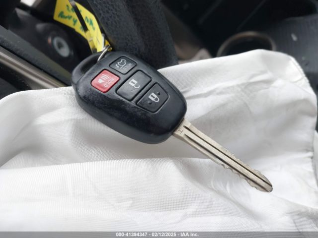 2T3WFREVXFW210286 Toyota Rav4 Xle