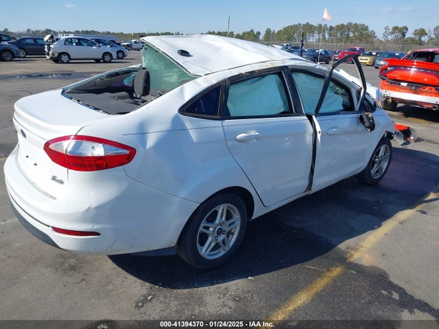 Ford FIESTA SE 2017 3FADP4BJ2HM158722 Image 4