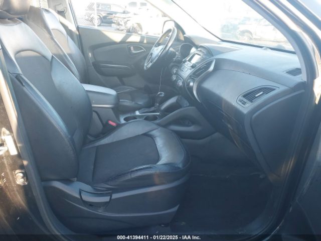 KM8JU3AG6FU116497 Hyundai TUCSON SE