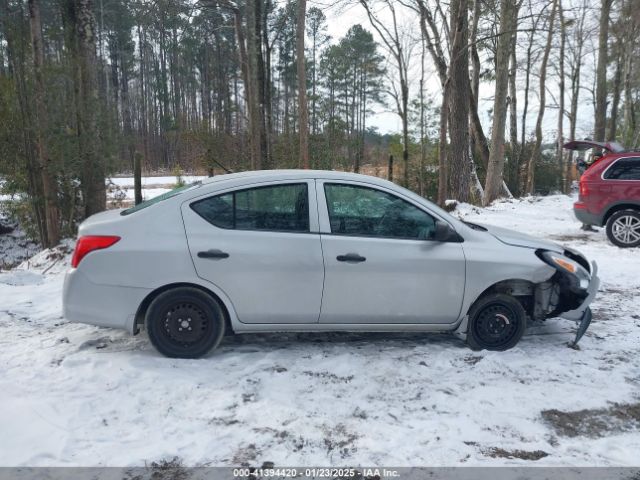3N1CN7AP1FL943628 Nissan Versa 1.6 S
