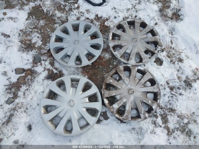 3N1CN7AP1FL943628 Nissan Versa 1.6 S