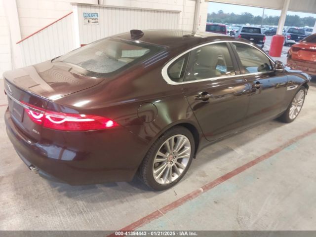 2020 JAGUAR XF SAJBD4FXXLCY84820 Photo 3