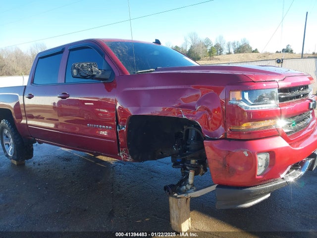 2018 Chevrolet Silverado 1500 2lt მანქანა იყიდება აუქციონზე, vin: 3GCUKREC1JG477276, აუქციონის ნომერი: 41394483