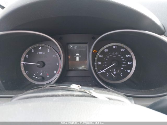 5NMZUDLB3JH068780 Hyundai Santa Fe Sport 2.4l
