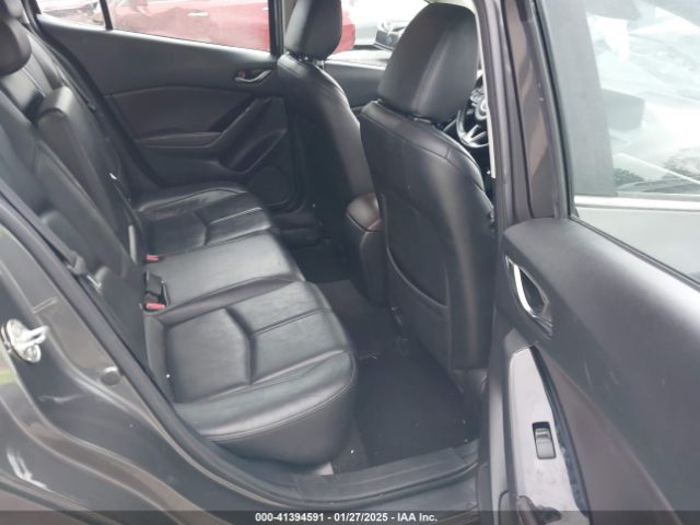 3MZBN1L36JM212547 Mazda Mazda3 Touring