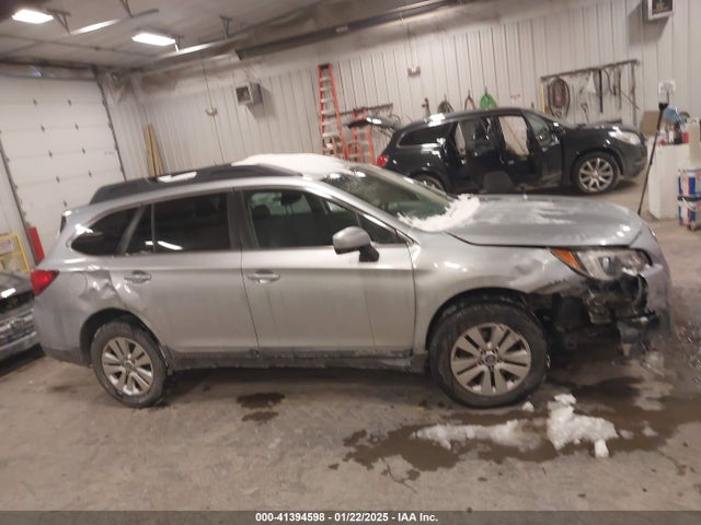 Subaru Outback 2.5i Premium 2017 4S4BSACC1H3233213 Image 13