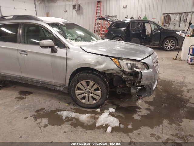 Subaru Outback 2.5i Premium 2017 4S4BSACC1H3233213 Image 6