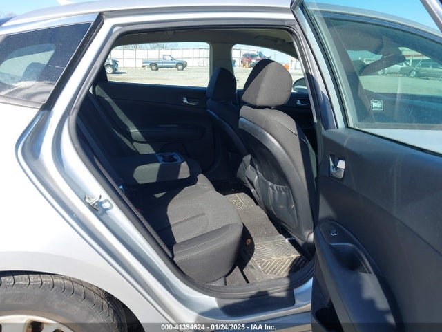 5XXGT4L3XJG201472 KIA Optima Lx