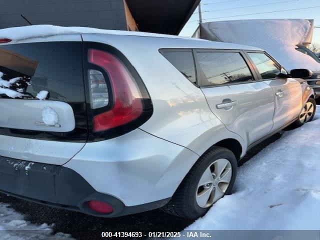 KIA SOUL + 2014 KNDJP2A54E7710660 Image 4