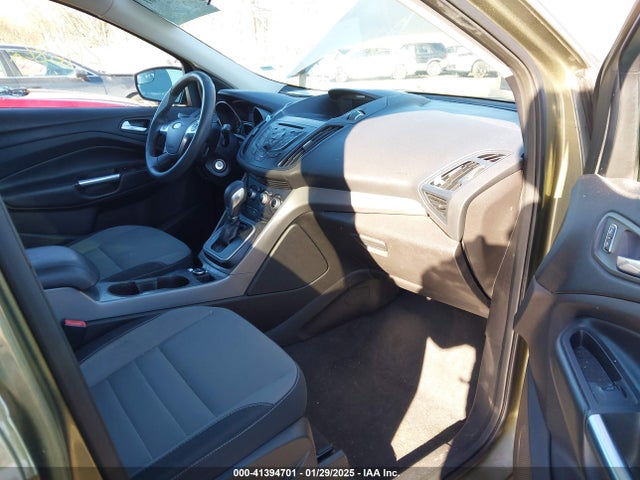 1FMCU0G94EUA06112 Ford ESCAPE SE