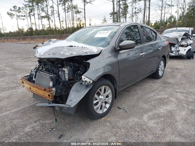 3N1CN7AP3JL833124 Nissan Versa 1.6 Sv