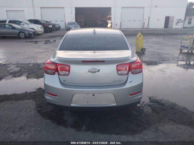 1G11D5SL6FF209867 Chevrolet MALIBU 2LT