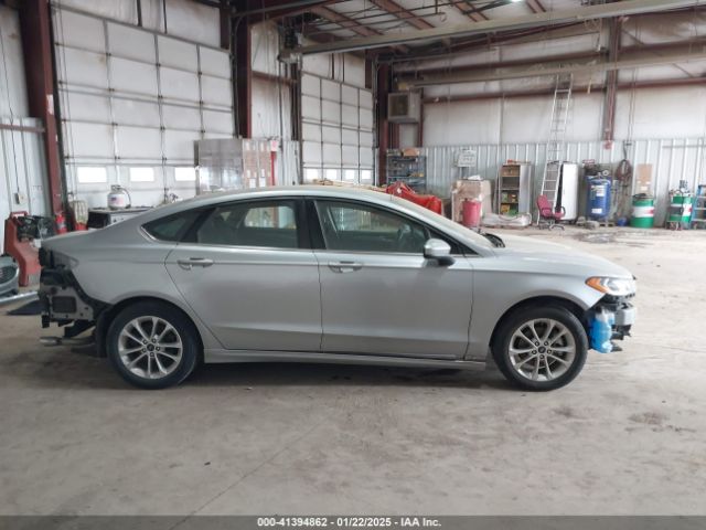 3FA6P0HD1LR248846 Ford FUSION SE