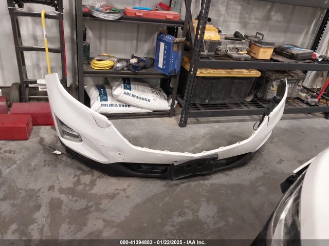 3GNAXUEV8KS657434 Chevrolet EQUINOX LT