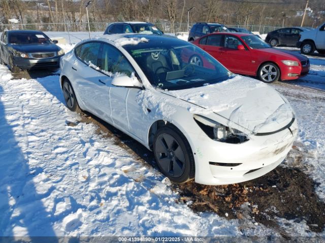 2022 TESLA MODEL 3 5YJ3E1EB5NF266511 Photo 0