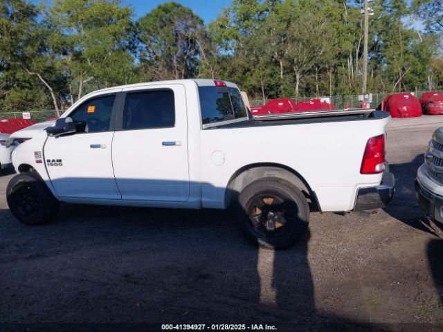 1C6RR7LT4JS250575 RAM 1500 Slt  4x4 5'7 Box