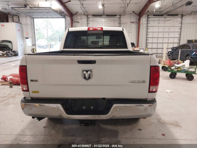1C6RR7LT4JS250575 RAM 1500 Slt  4x4 5'7 Box