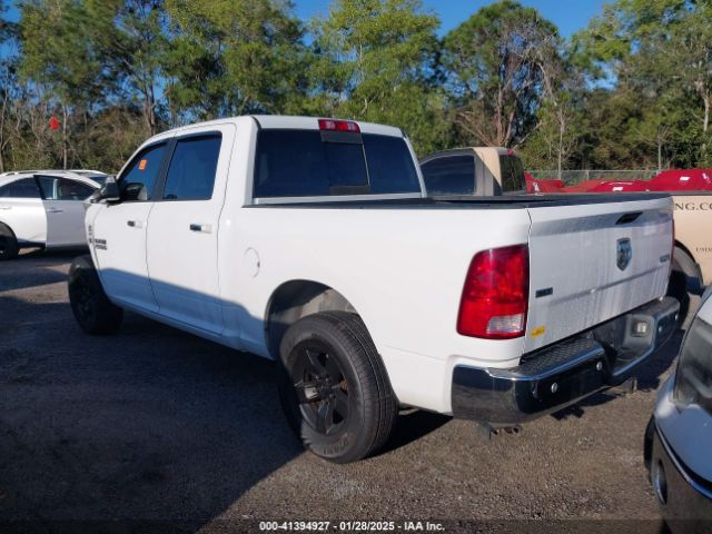1C6RR7LT4JS250575 RAM 1500 Slt  4x4 5'7 Box