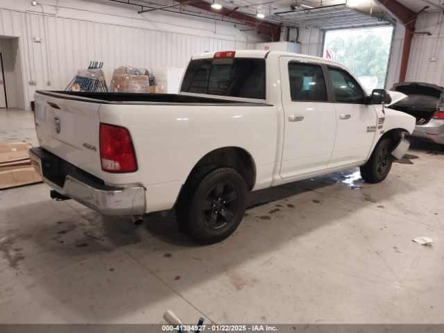1C6RR7LT4JS250575 RAM 1500 Slt  4x4 5'7 Box