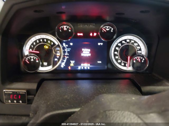 1C6RR7LT4JS250575 RAM 1500 Slt  4x4 5'7 Box