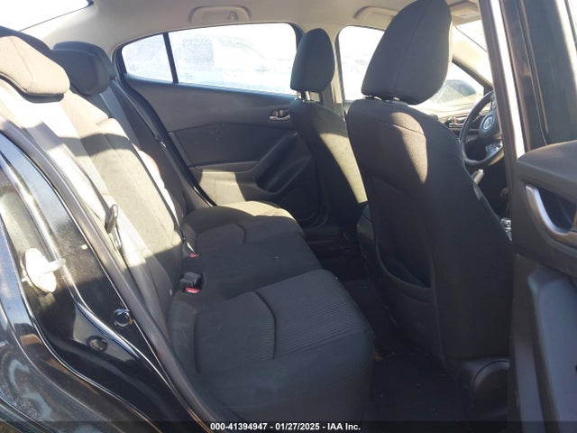 JM1BM1U79G1314101 Mazda Mazda3 I Sport
