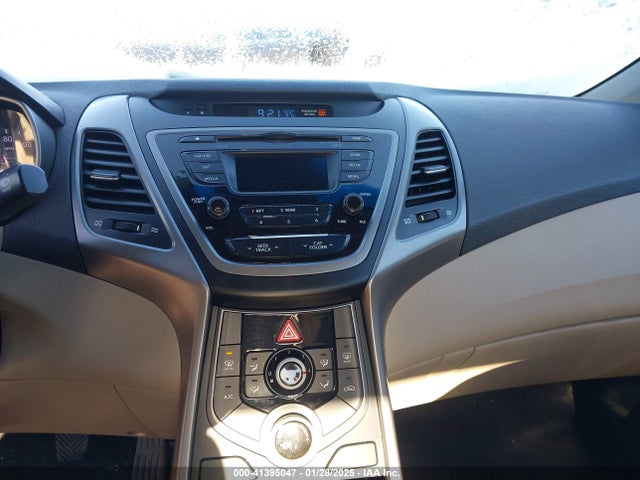 Hyundai ELANTRA SE 2015 KMHDH4AE0FU266272 Image 16