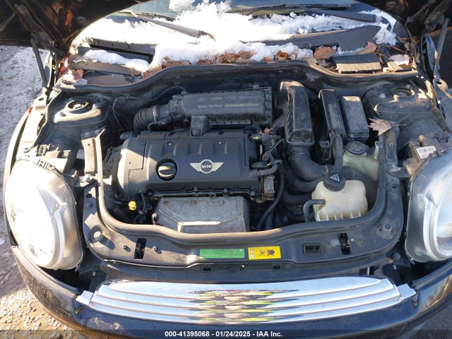 2011 MINI COOPER WMWSU3C52BT096864 Photo 9