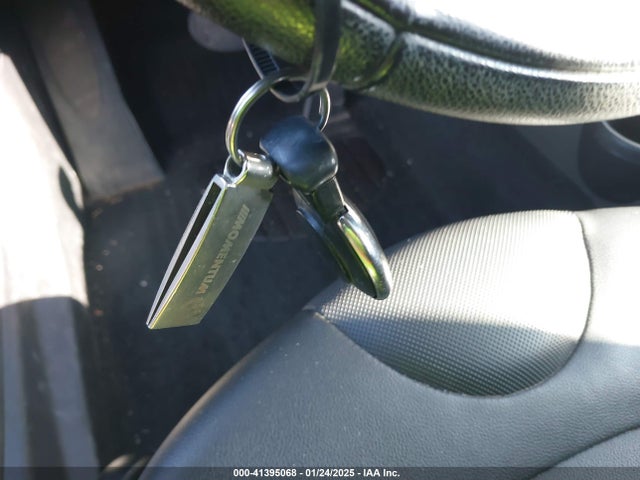 2011 MINI COOPER WMWSU3C52BT096864 Photo 10