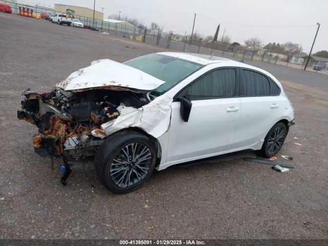 3KPF54AD7PE561530 KIA Forte Gt-line