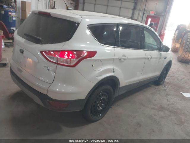 1FMCU9GX9FUB11295 Ford ESCAPE SE