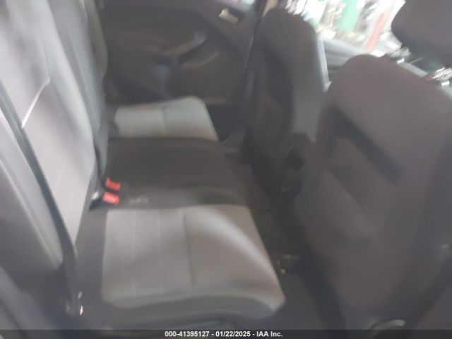 1FMCU9GX9FUB11295 Ford ESCAPE SE