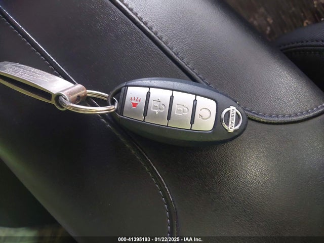 Nissan ROGUE SV 2017 5N1AT2MV9HC779398 Image 11