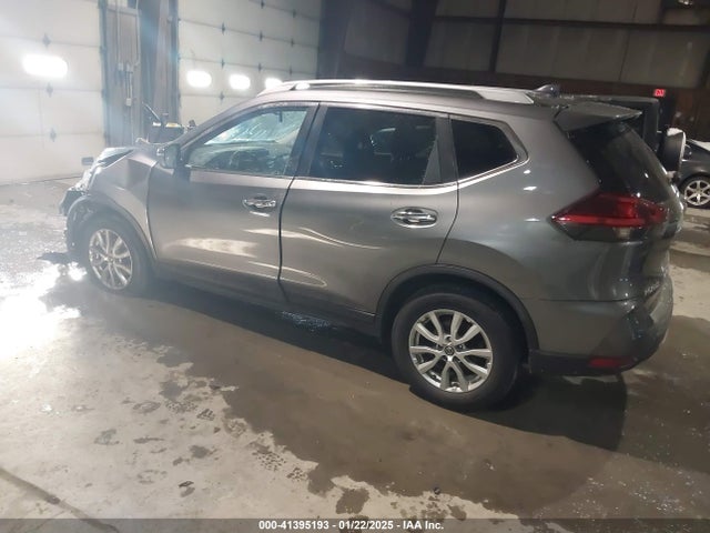 Nissan ROGUE SV 2017 5N1AT2MV9HC779398 Image 3