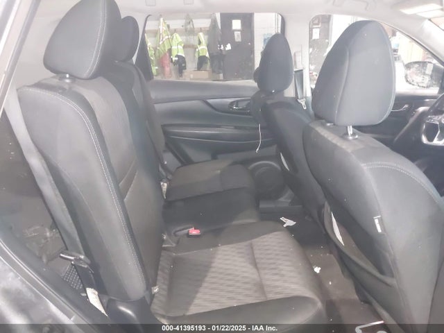 Nissan ROGUE SV 2017 5N1AT2MV9HC779398 Image 8