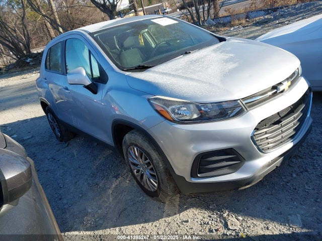 Chevrolet TRAX LS 2017 3GNCJKSB9HL227438 Image 13