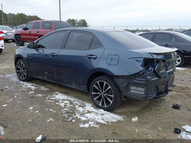 Toyota COROLLA SE 2017 5YFBURHE9HP730699 Image 3