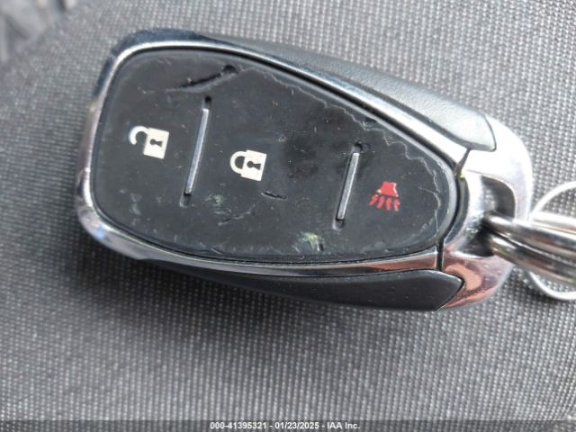 2GNAXUEV5M6122482 Chevrolet Equinox Awd Lt